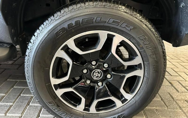imagem-https://www.socarrao.com.br/sc-vehicle-images-prod/964446/1789577695731-7937923_15_B_3bbebbeab4.jpeg