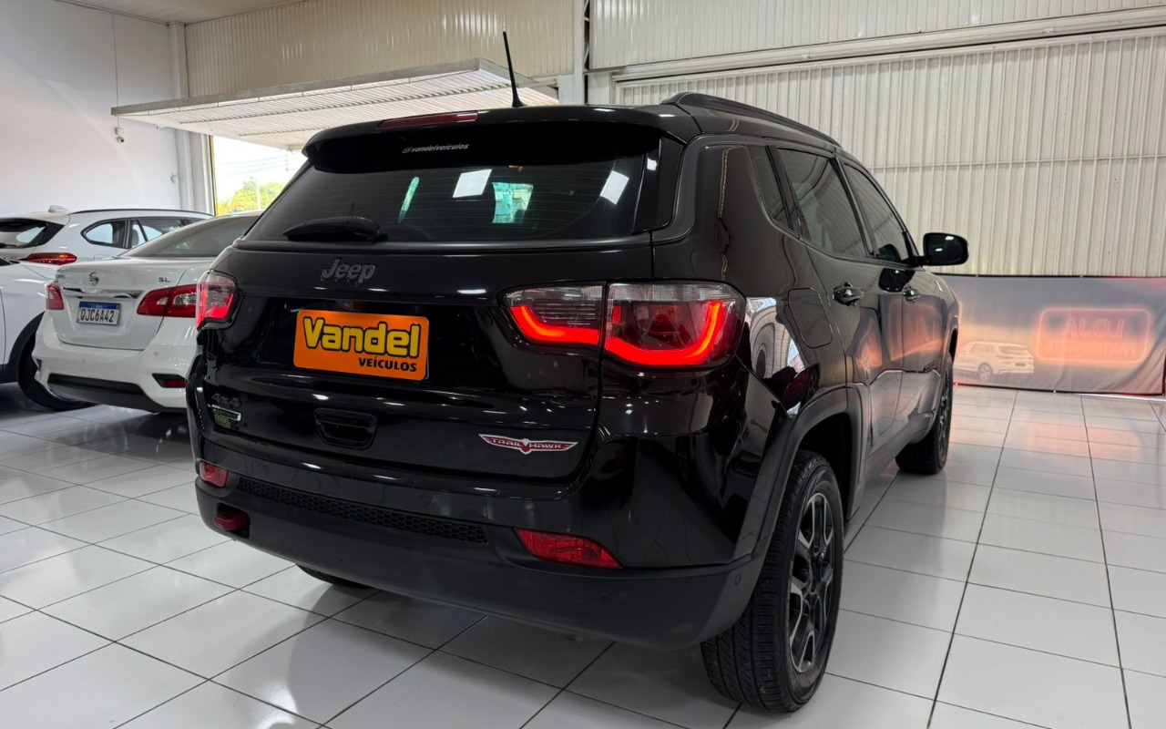 imagem-https://www.socarrao.com.br/sc-vehicle-images-prod/964505/1774624701469-V2hhdHNBcHAgSW1hZ2UgMjAyNi0wMy0yNyBhdCAwOS41Mi41NCAoMSkuanBlZw.jpeg