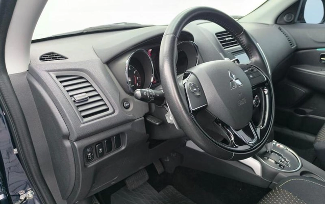 imagem-https://www.socarrao.com.br/sc-vehicle-images-prod/964573/1786025854555-7938318_13_B_7b12965976.jpeg