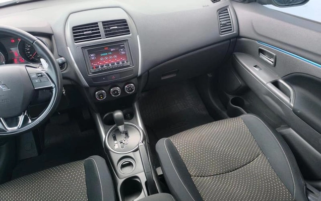 imagem-https://www.socarrao.com.br/sc-vehicle-images-prod/964573/1786025854565-7938318_27_B_ff79ce480c.jpeg