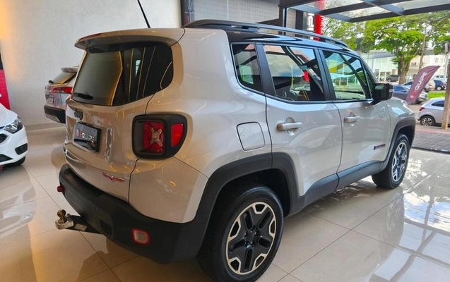imagem-https://www.socarrao.com.br/sc-vehicle-images-prod/964777/1787167534561-7843289_3_B_5bdc47a9a0.jpeg
