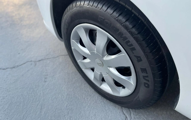 imagem-https://www.socarrao.com.br/sc-vehicle-images-prod/964793/1785952380390-0c9644b114b6482d99a2d6183ca59819_1774621980957.jpeg