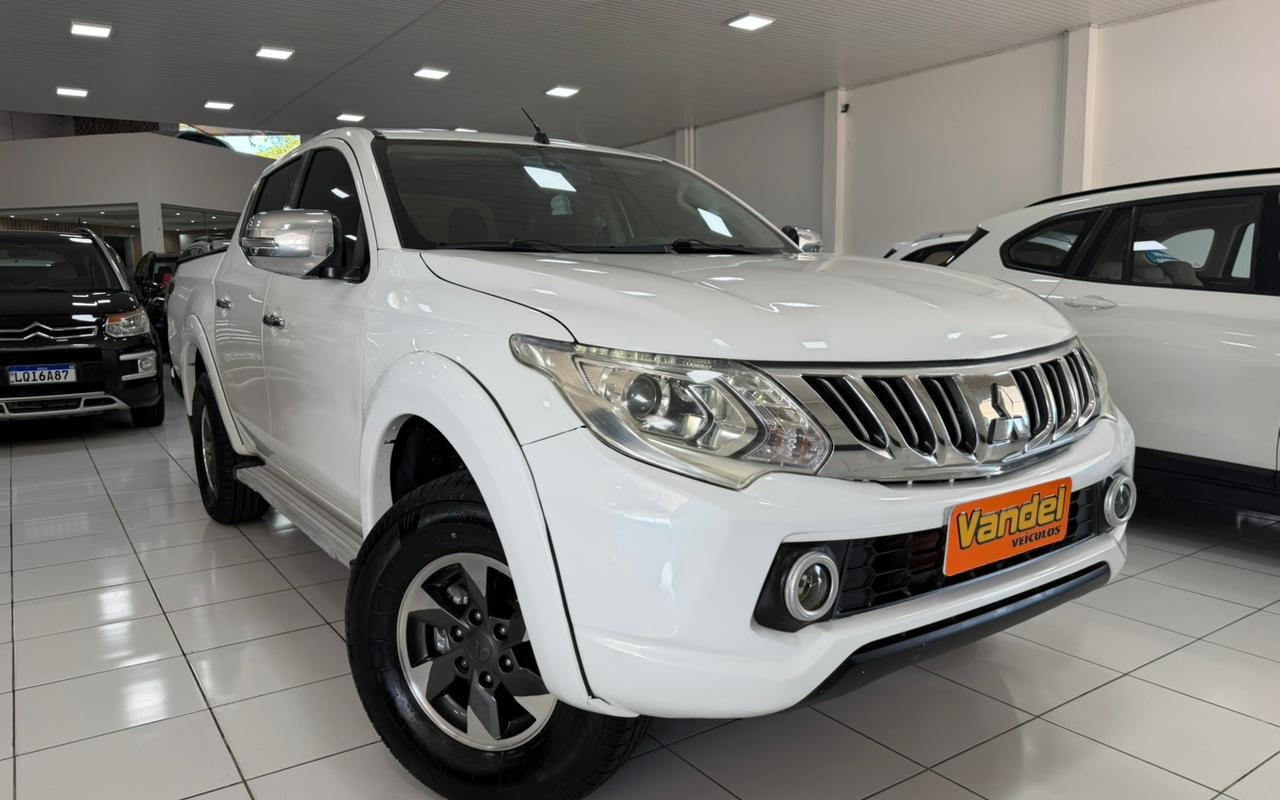 imagem-https://www.socarrao.com.br/sc-vehicle-images-prod/964834/1778169958905-V2hhdHNBcHAgSW1hZ2UgMjAyNi0wNS0wNyBhdCAxMi40NC4xNSAoMikuanBlZw.jpeg