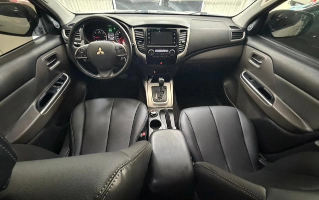 imagem-https://www.socarrao.com.br/sc-vehicle-images-prod/964834/1778169959327-V2hhdHNBcHAgSW1hZ2UgMjAyNi0wNS0wNyBhdCAxMi40NC4xNy5qcGVn.jpeg