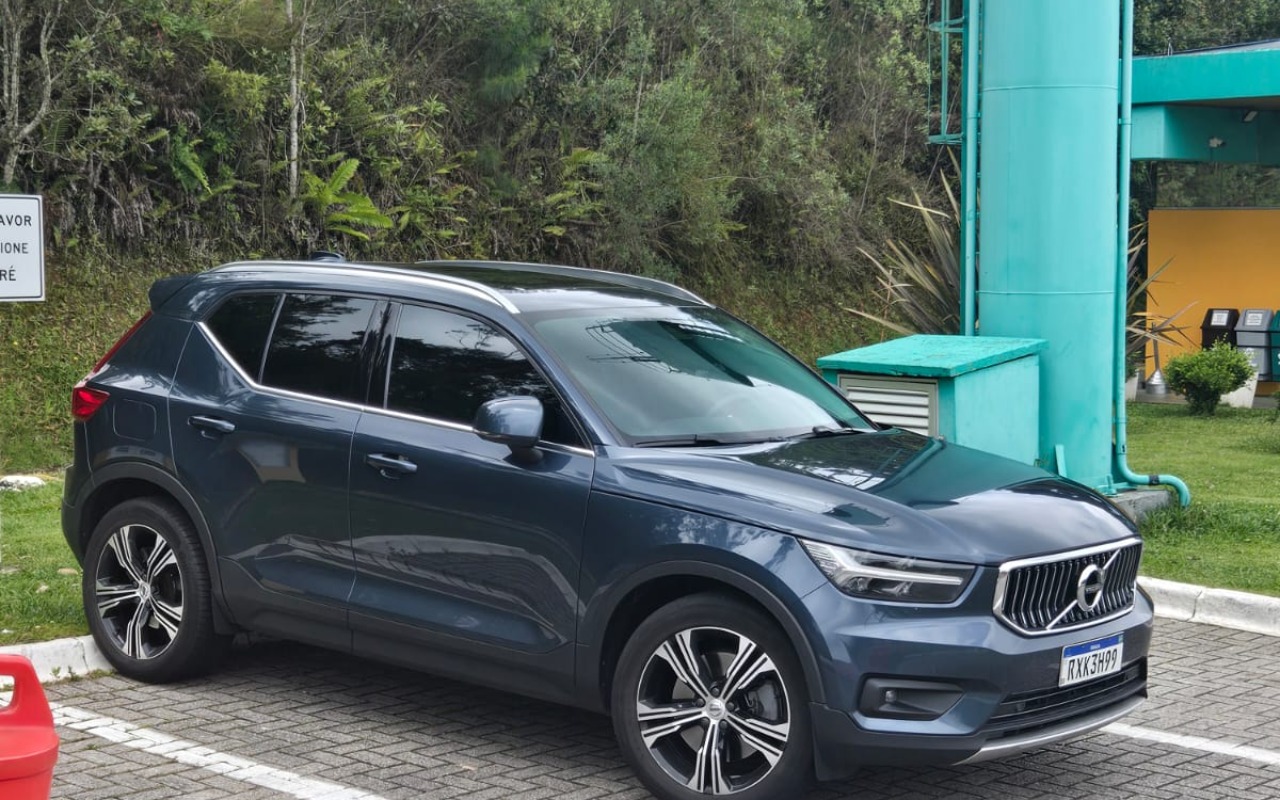 imagem-https://www.socarrao.com.br/sc-vehicle-images-prod/964864/1774649956555-SU1HLTIwMjUxMTI0LVdBMDA1NC5qcGc.jpg