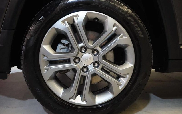 imagem-https://www.socarrao.com.br/sc-vehicle-images-prod/964880/1790025045302-7938993_19_B_d6cc0b45b1.jpeg