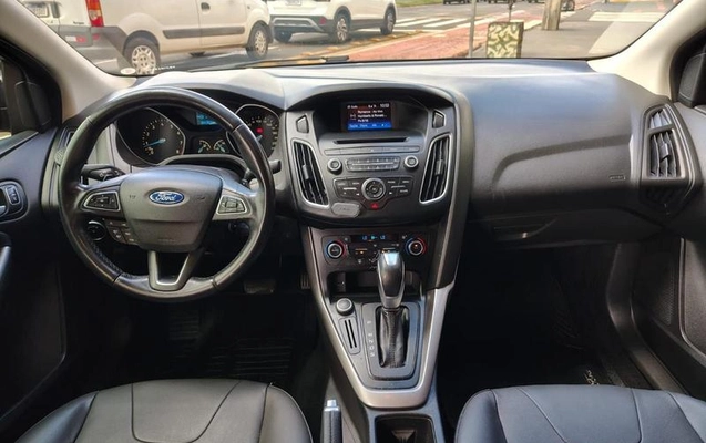 imagem-https://www.socarrao.com.br/sc-vehicle-images-prod/965060/1789568752701-7908869_0_B_abee04a2a4.jpeg