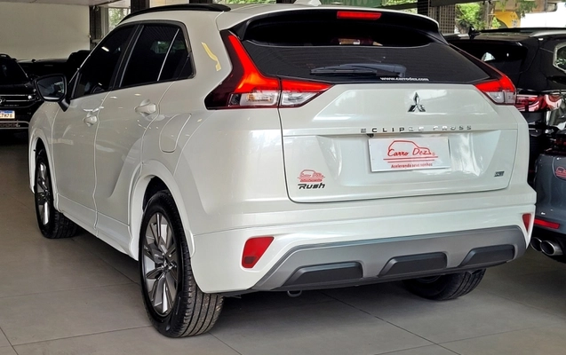 imagem-https://www.socarrao.com.br/sc-vehicle-images-prod/965266/1789561154771-l4Vz22zsBUVLJGrUW0Eo8MQTktJ3ceKK.jpg
