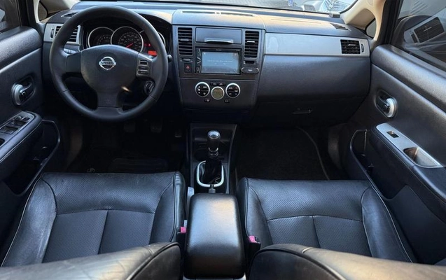imagem-https://www.socarrao.com.br/sc-vehicle-images-prod/965422/1781621126899-7836124_2_B_9a28aafe83.jpeg