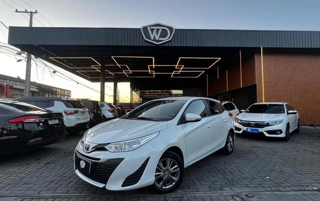imagem-https://www.socarrao.com.br/sc-vehicle-images-prod/965494/1785934634248-7940344_0_B_413b8b7335.jpeg