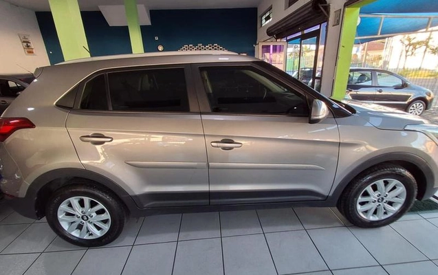 imagem-https://www.socarrao.com.br/sc-vehicle-images-prod/965549/1778093715846-7940631_10_B_fdc01e687f.jpeg