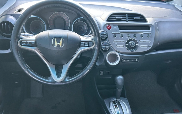 imagem-https://www.socarrao.com.br/sc-vehicle-images-prod/965571/1774645813409-003_8f1f804a8d945ed8328da218c1fe7795.jpeg