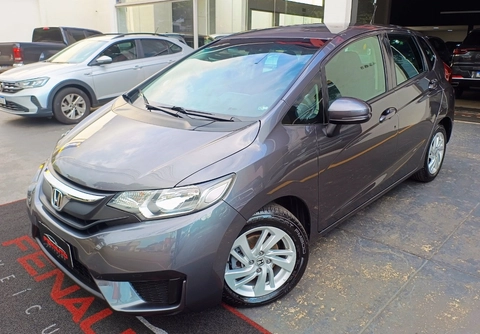 Honda Fit 2016 Cinza — foto 1 de 3