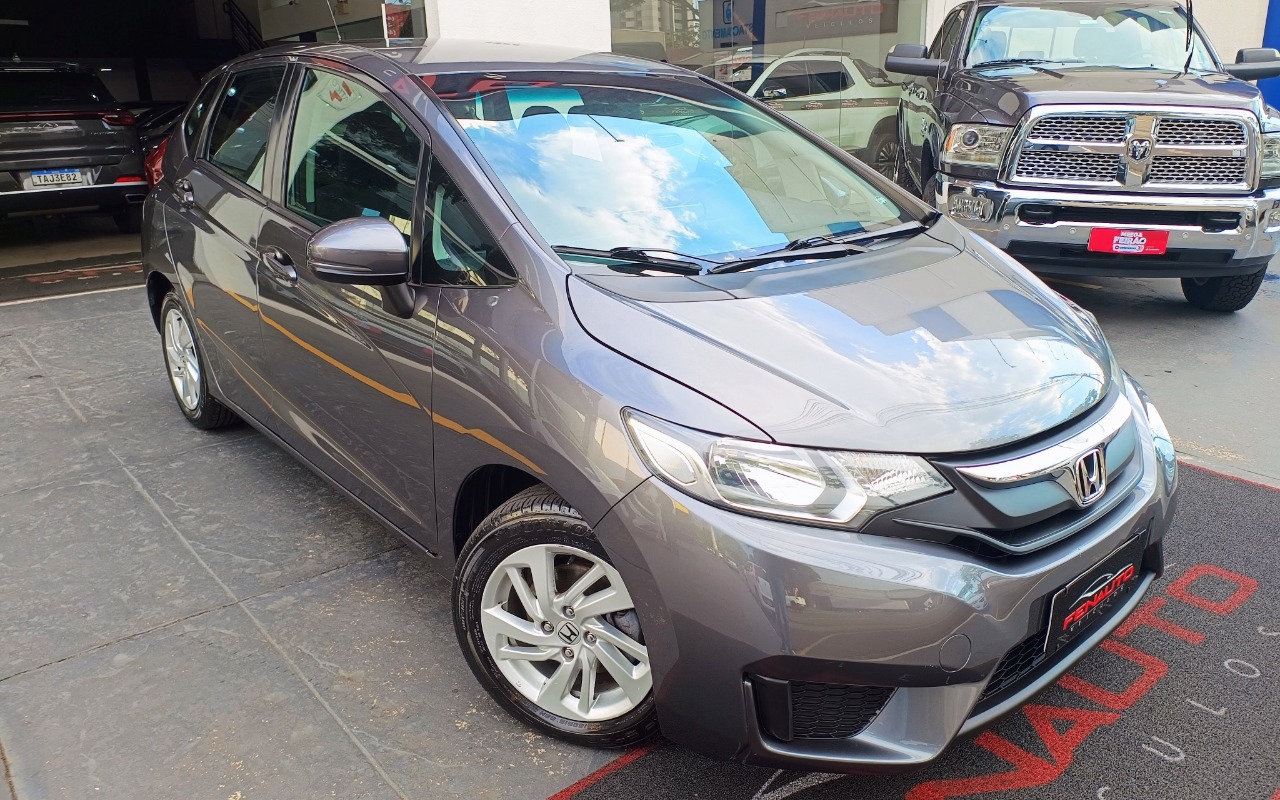 imagem-https://www.socarrao.com.br/sc-vehicle-images-prod/966875/1774699837436-SE9OREEgRklUIDEuNSBMWCBGTEVYIE1BTlVBTCAyMDE2IENJTlpBIDIuanBn.jpg