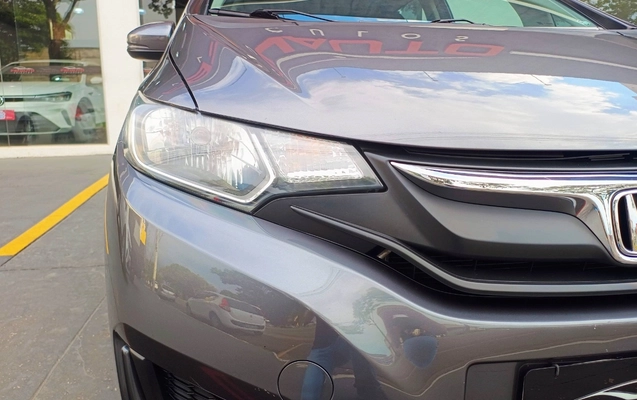 imagem-https://www.socarrao.com.br/sc-vehicle-images-prod/966875/1774699837591-SE9OREEgRklUIDEuNSBMWCBGTEVYIE1BTlVBTCAyMDE2IENJTlpBIDMuanBn.jpg