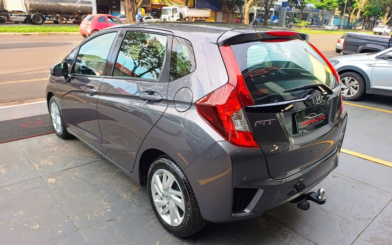 imagem-https://www.socarrao.com.br/sc-vehicle-images-prod/966875/1774699837814-SE9OREEgRklUIDEuNSBMWCBGTEVYIE1BTlVBTCAyMDE2IENJTlpBIDUuanBn.jpg