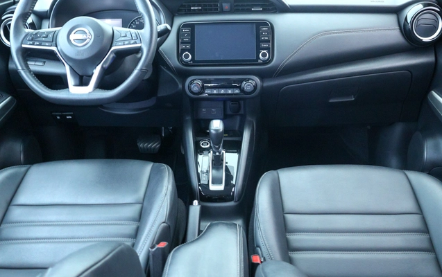imagem-https://www.socarrao.com.br/sc-vehicle-images-prod/966928/1786046308720-8b7ca89e-9cb5-40ce-a0f3-cb2c4613d427.jpg