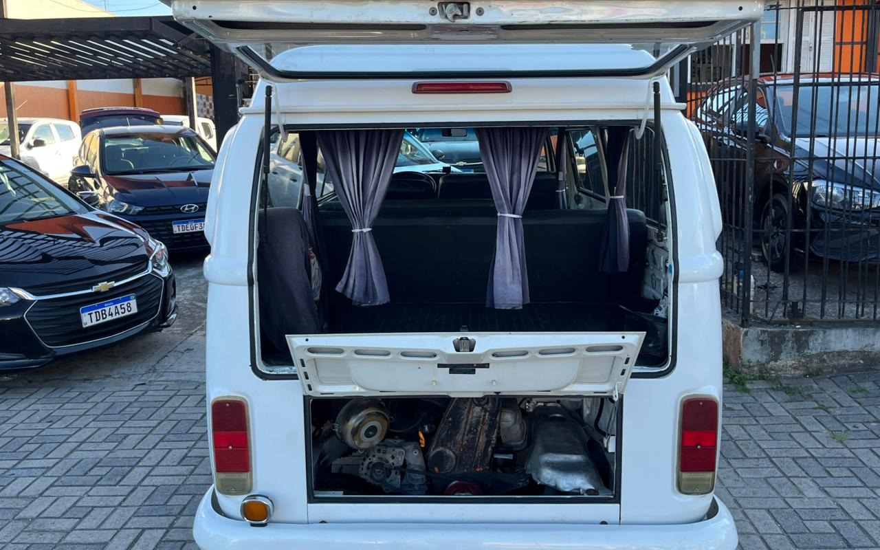 imagem-https://www.socarrao.com.br/sc-vehicle-images-prod/967144/1774707800517-V2hhdHNBcHAgSW1hZ2UgMjAyNi0wMy0yNyBhdCAxNy4xNy4xNyAoMykuanBlZw.jpeg