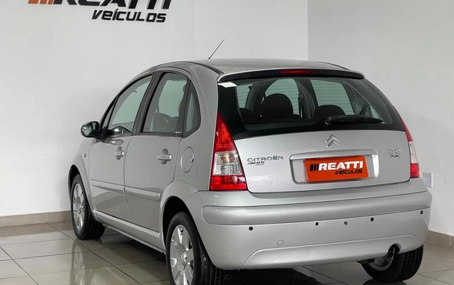 imagem-https://www.socarrao.com.br/sc-vehicle-images-prod/967322/1788465950663-7922410_7_B_b7fa01409c.jpeg