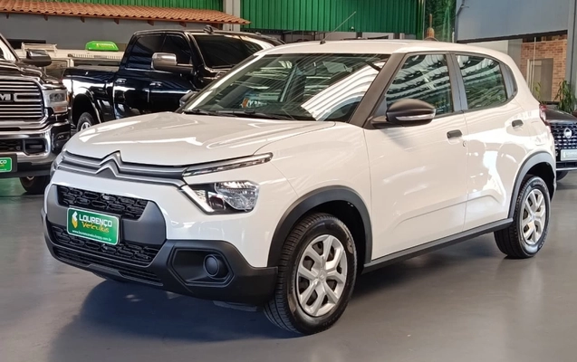 imagem-https://www.socarrao.com.br/sc-vehicle-images-prod/967352/1781099492415-cl6rARiBOEhL2SApaTqPx6Q4nhzPidDG.jpg