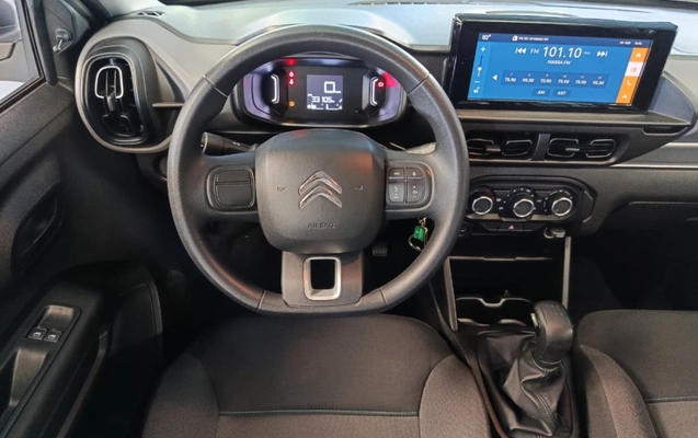imagem-https://www.socarrao.com.br/sc-vehicle-images-prod/967352/1781099492428-b74pAQCCSknMSTJ2xOT6UgZB9WBVcFFD.jpg