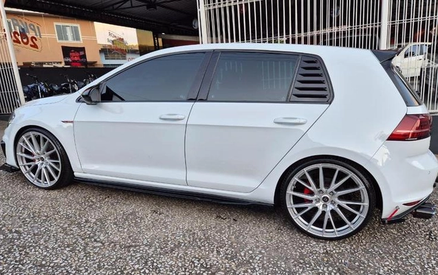 imagem-https://www.socarrao.com.br/sc-vehicle-images-prod/967364/1788530176238-7929676_0_B_fda02f1214.jpeg