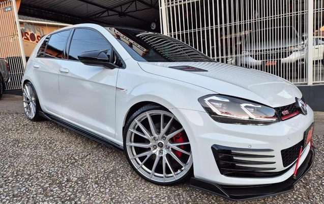 imagem-https://www.socarrao.com.br/sc-vehicle-images-prod/967364/1788530176254-7929676_0_B_dceda59c79.jpeg