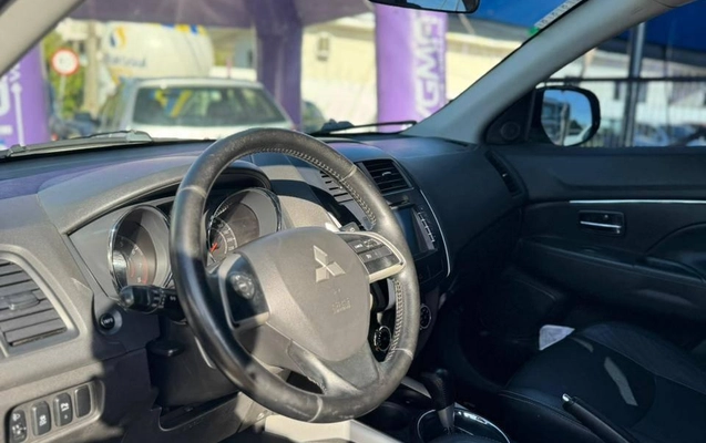 imagem-https://www.socarrao.com.br/sc-vehicle-images-prod/967599/1774728839655-d03cacc1dd064f1e8d94ef00f3ecdcfb_1774728014165.jpeg