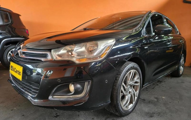imagem-https://www.socarrao.com.br/sc-vehicle-images-prod/967637/1786626971654-7614162_6_B_6cb6501b00.jpeg