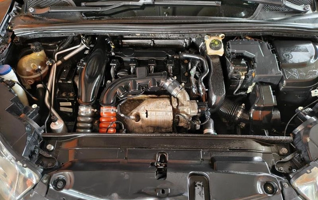 imagem-https://www.socarrao.com.br/sc-vehicle-images-prod/967637/1786626971661-7614162_3_B_753b2dc376.jpeg