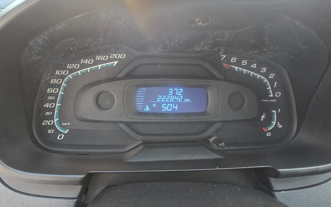 imagem-https://www.socarrao.com.br/sc-vehicle-images-prod/967891/1774810141082-V2hhdHNBcHAgSW1hZ2UgMjAyNi0wMy0yNyBhdCAxMC40Mi4zOCAoOSkuanBlZw.jpeg