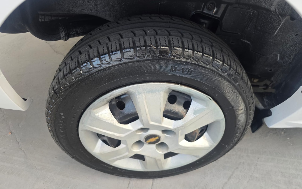 imagem-https://www.socarrao.com.br/sc-vehicle-images-prod/967891/1774810141383-V2hhdHNBcHAgSW1hZ2UgMjAyNi0wMy0yNyBhdCAxMC40Mi4zNiAoNSkuanBlZw.jpeg