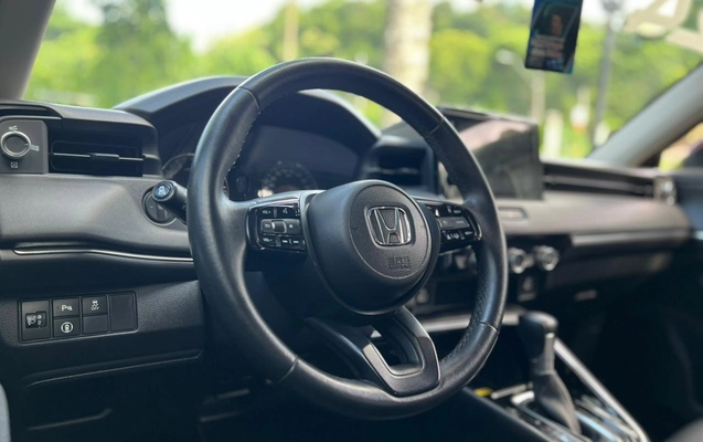 imagem-https://www.socarrao.com.br/sc-vehicle-images-prod/968528/1774874146906-003_0620a1e982d2a87094a29736adb7b4c4.jpeg
