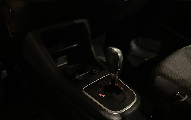 imagem-https://www.socarrao.com.br/sc-vehicle-images-prod/968673/1784146223782-4ff6c91d8eb04d4ebed0f00d8b279c42_1774874600153.jpeg
