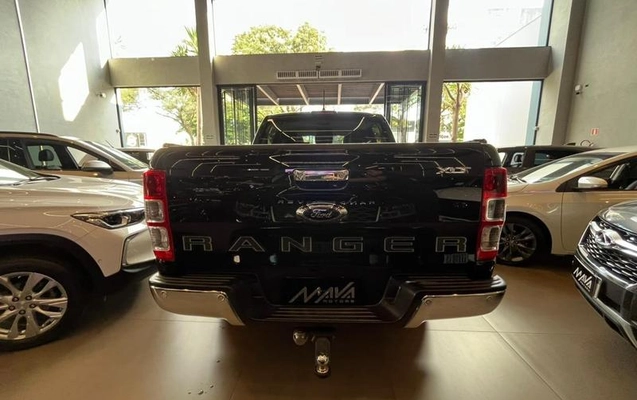 imagem-https://www.socarrao.com.br/sc-vehicle-images-prod/968956/1779296003377-7805505_4_B_6c35f66ed5.jpeg