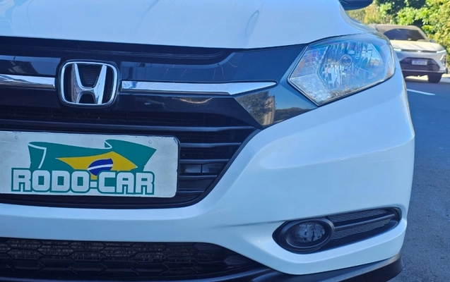 imagem-https://www.socarrao.com.br/sc-vehicle-images-prod/968958/1774877162598-6QJPfqmxraDszTbdjuzooajfaMnWRYru.jpg