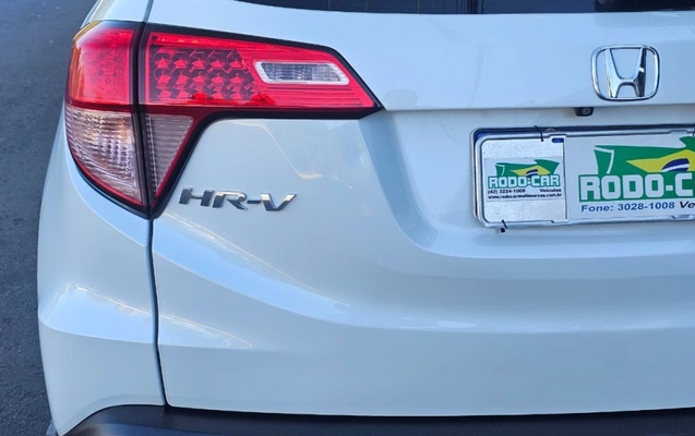 imagem-https://www.socarrao.com.br/sc-vehicle-images-prod/968958/1774877162604-JNd3MMUkw6AODYWmIXoJpuA3kV0NMXRG.jpg