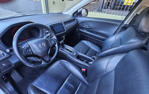 imagem-https://www.socarrao.com.br/sc-vehicle-images-prod/968958/1774877162608-97Enfu5B8qawBgA5ilgISWZM4IxMwrIK.jpg