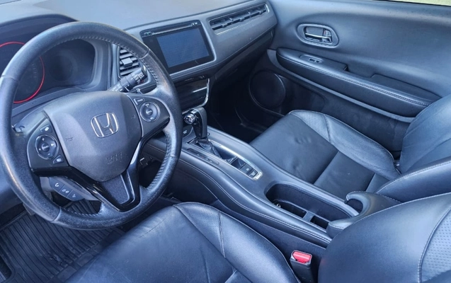 imagem-https://www.socarrao.com.br/sc-vehicle-images-prod/968958/1774877162619-gE9Iye9UA9RYCOBXTCFUi3jU7w4HDPli.jpg