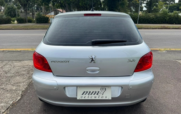 imagem-https://www.socarrao.com.br/sc-vehicle-images-prod/968979/1774877529155-Ny5qZmlm.jfif