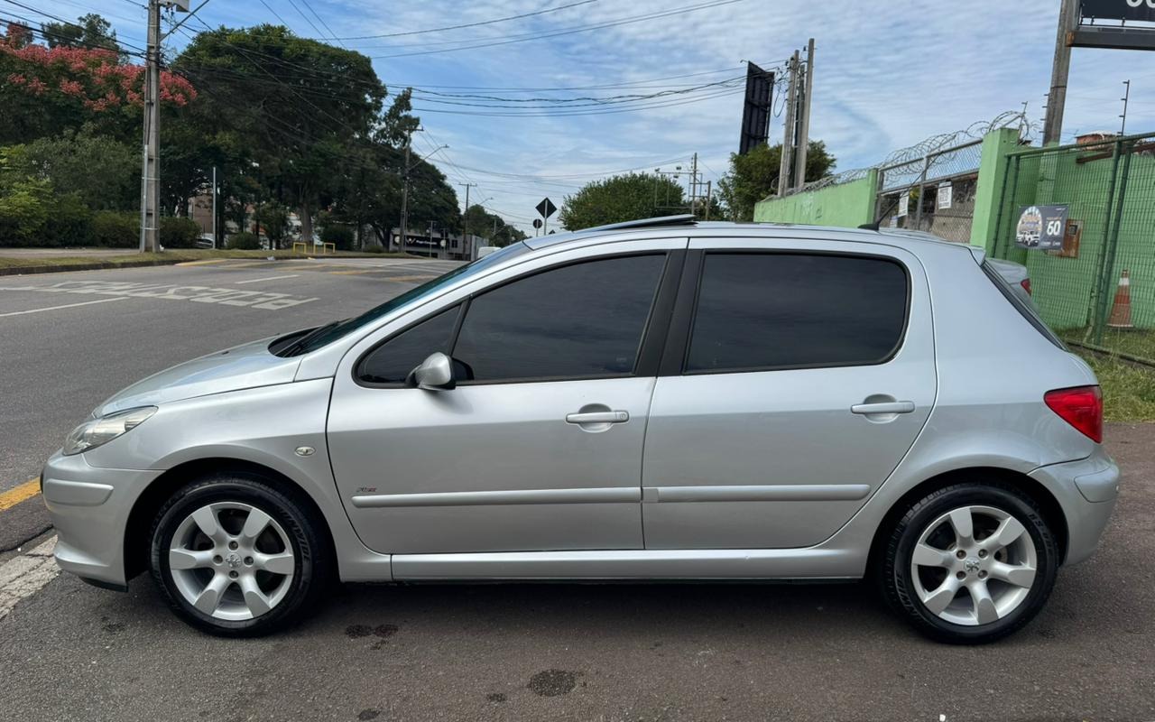 imagem-https://www.socarrao.com.br/sc-vehicle-images-prod/968979/1774877529415-OS5qZmlm.jfif