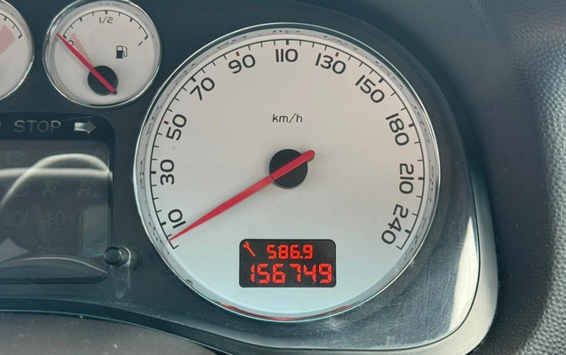 imagem-https://www.socarrao.com.br/sc-vehicle-images-prod/968979/1774877530152-MTUuamZpZg.jfif