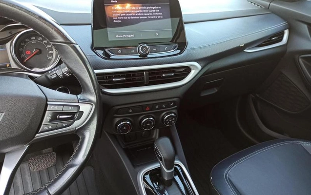 imagem-https://www.socarrao.com.br/sc-vehicle-images-prod/969012/1790352769277-7944397_9_B_8e850e2fce.jpeg