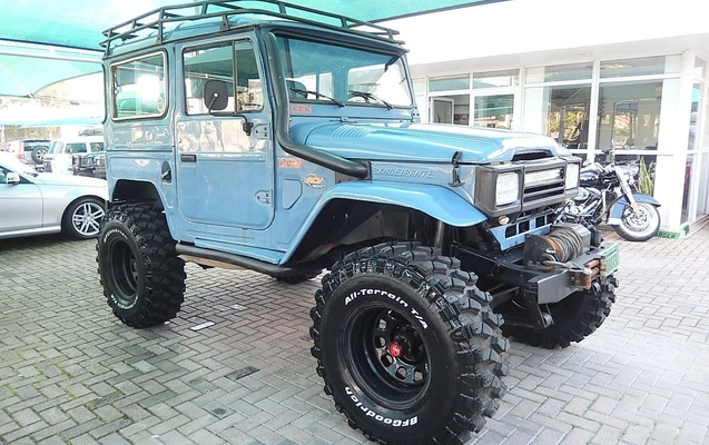 imagem-https://www.socarrao.com.br/sc-vehicle-images-prod/969033/1791389021280-1b9fa8b98c8b4c92b1d29a08c941b8d0_1774874855372.jpg