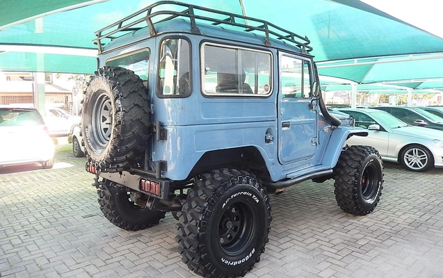 imagem-https://www.socarrao.com.br/sc-vehicle-images-prod/969033/1791389021281-eddc57da7f6140d1951e50e43e341131_1774874856609.jpg