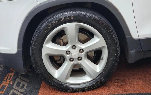 imagem-https://www.socarrao.com.br/sc-vehicle-images-prod/969038/1787755705194-7944442_1_B_988a442804.jpeg