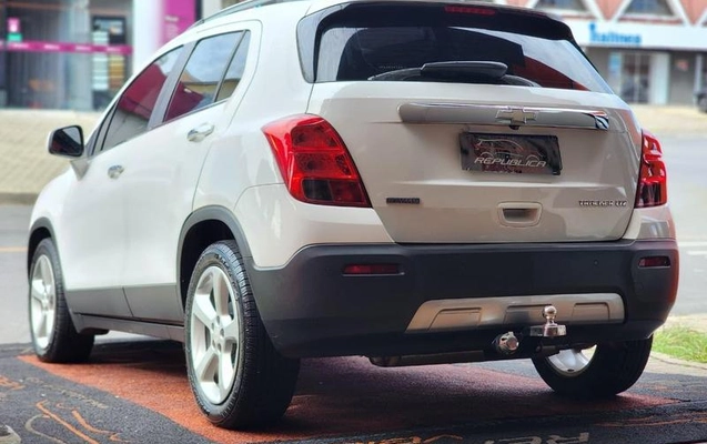 imagem-https://www.socarrao.com.br/sc-vehicle-images-prod/969038/1787755705195-7944442_6_B_50e3e72a70.jpeg