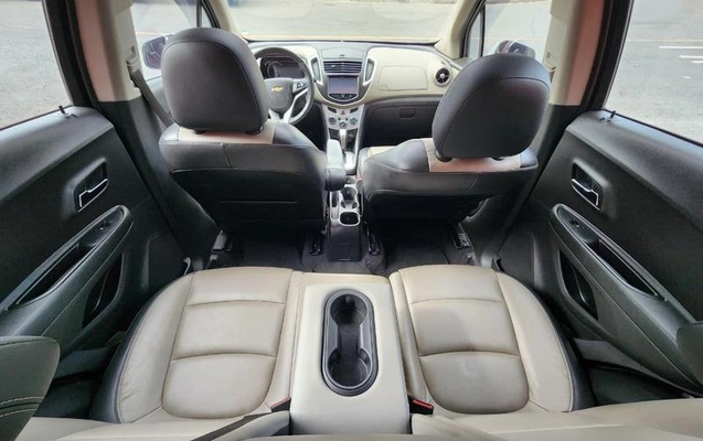 imagem-https://www.socarrao.com.br/sc-vehicle-images-prod/969038/1787755705196-7944442_11_B_c9dc6d05d2.jpeg