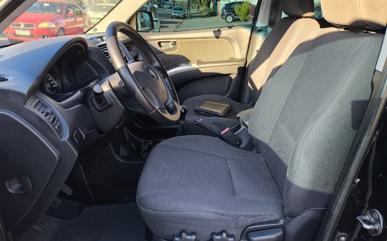 imagem-https://www.socarrao.com.br/sc-vehicle-images-prod/969095/1776874103750-ZWRiOGNkZjQtODgwNC00OWE4LWE5MTItYTY5ZWE1ZGRmMmViLmpmaWY.jfif