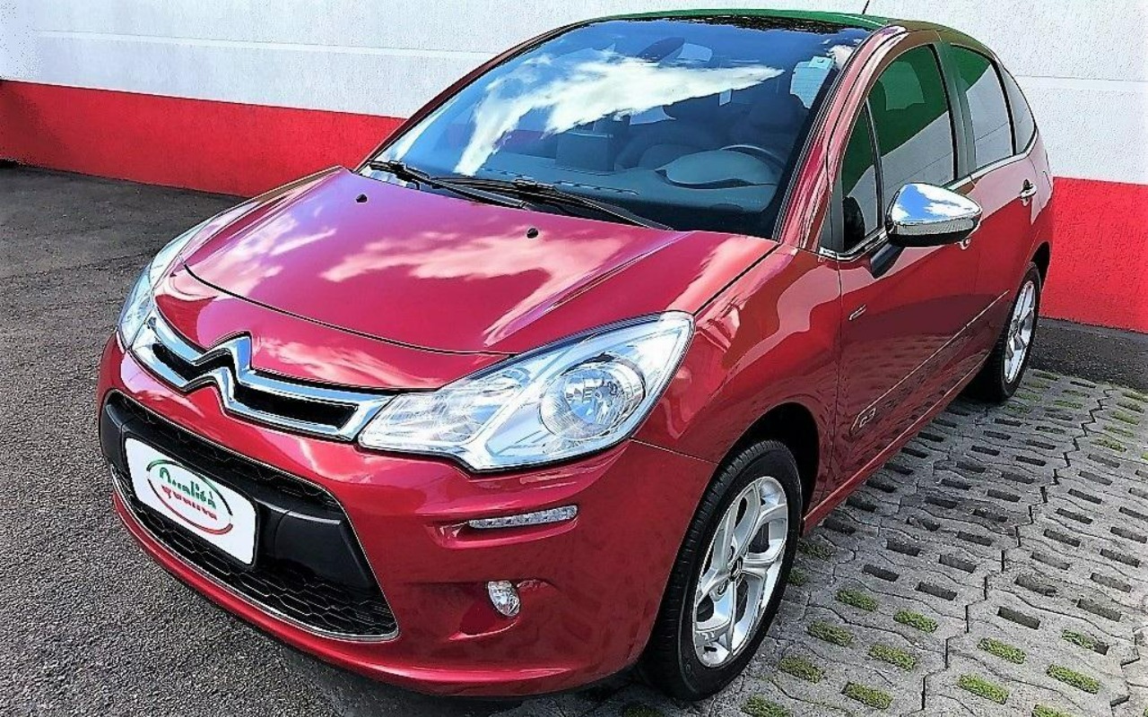 Citroën C3 Excl. 1.6 VTi Flex Start 16V 5p Aut. na cor Vermelho em Curitiba / PR - 969349